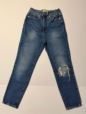 Madewell High-Rise Distressed Jeans - Dark Blue
